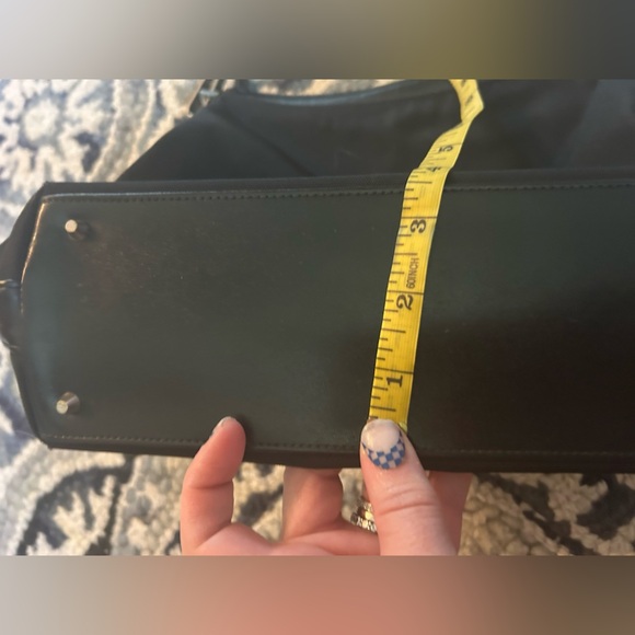 Guy LaRoche Paris Bag - Picture 10 of 10